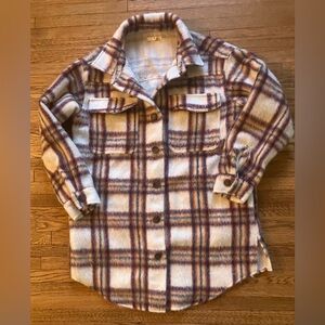 Maurices Fuzzy Shacket Faux Wool Ivory Blue Red Plaid M